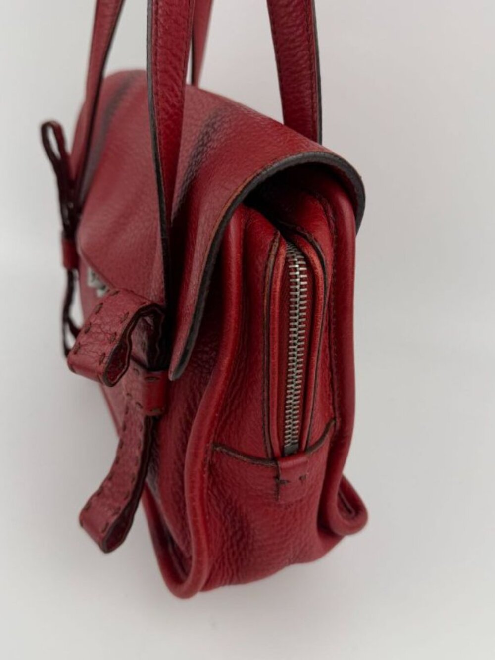 Prada Tote Red Leather Vintage - Picture 7 of 16